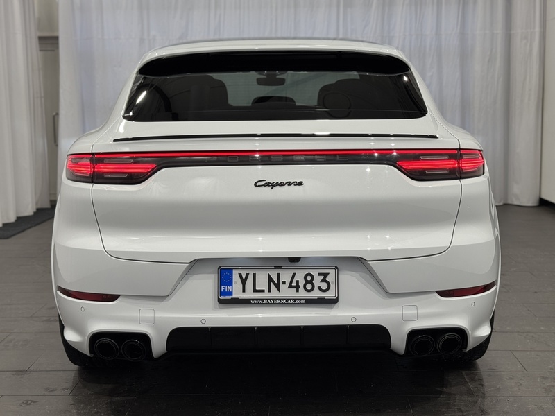 Porsche Cayenne vaihtoauto