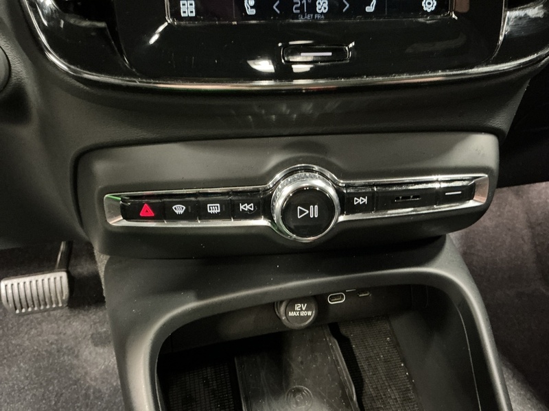 Volvo EC40 vaihtoauto