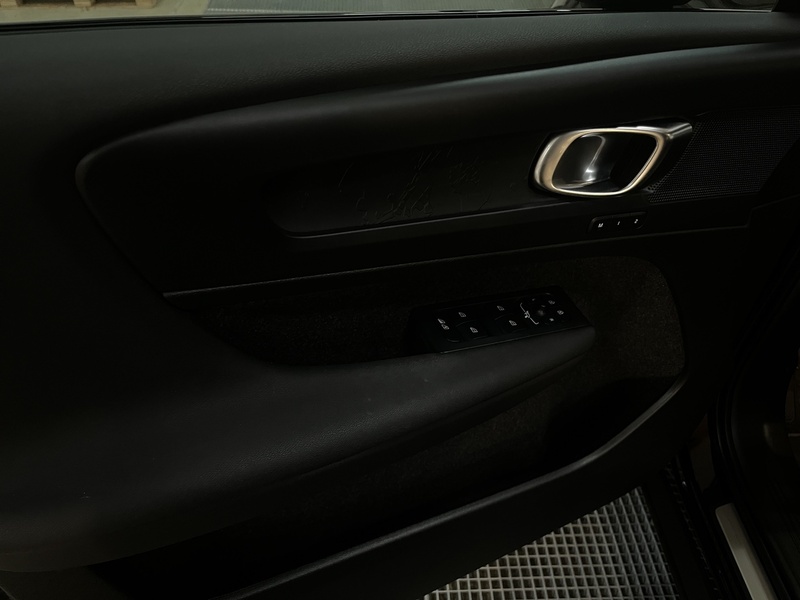 Volvo EC40 vaihtoauto