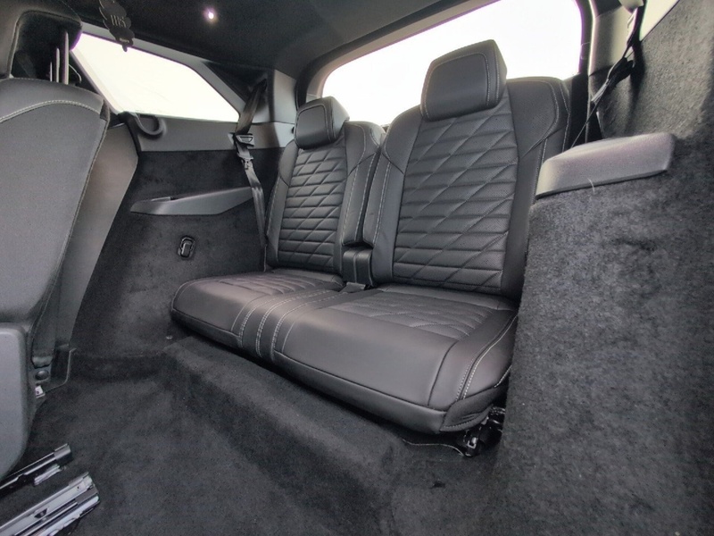 Peugeot E-5008 vaihtoauto