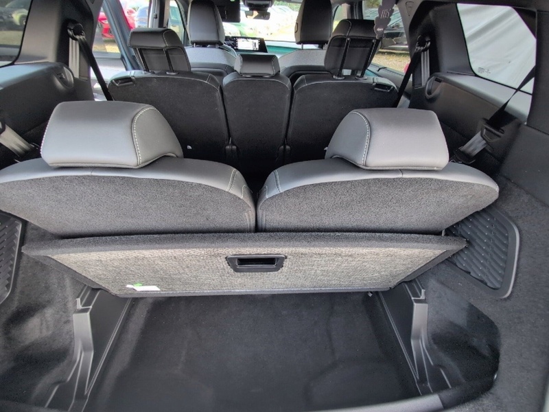 Peugeot E-5008 vaihtoauto