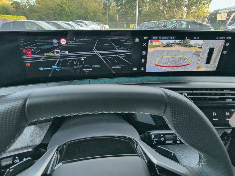 Peugeot E-5008 vaihtoauto