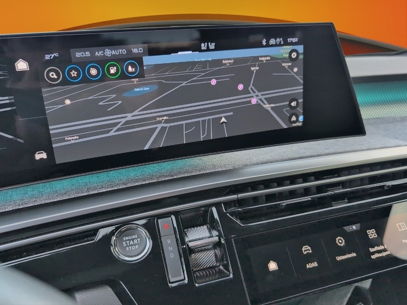 Peugeot E-5008 vaihtoauto