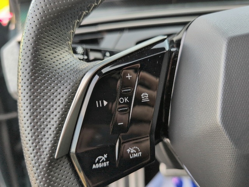 Peugeot E-5008 vaihtoauto