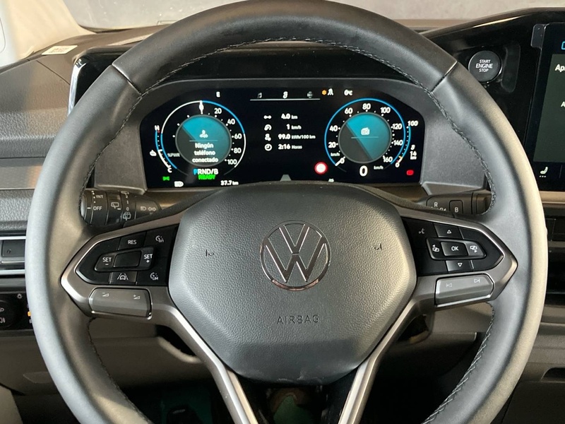 Volkswagen Caravelle vaihtoauto