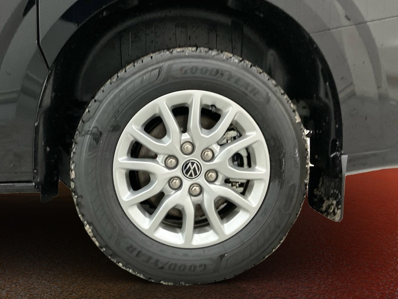 Volkswagen Caravelle vaihtoauto