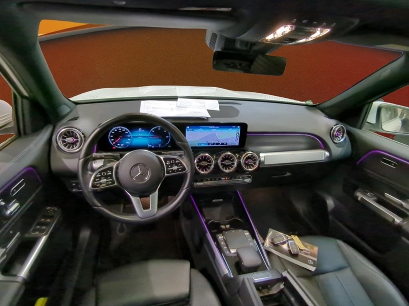 Mercedes-Benz EQB vaihtoauto