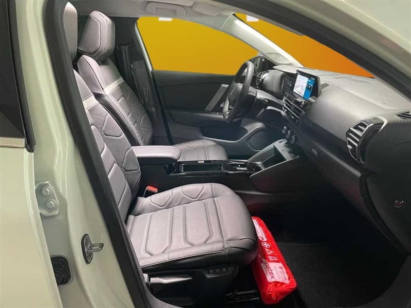 Citroën e-C4 X vaihtoauto