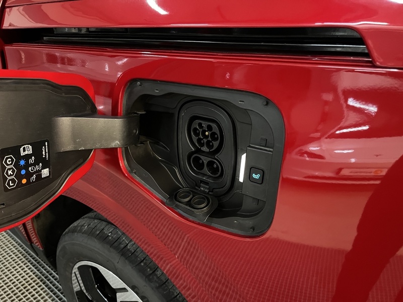 Ford Transit Courier vaihtoauto