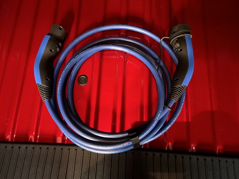 Ford Transit Courier vaihtoauto