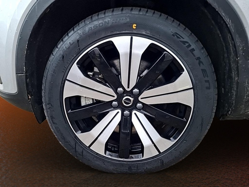 Volvo C40 vaihtoauto