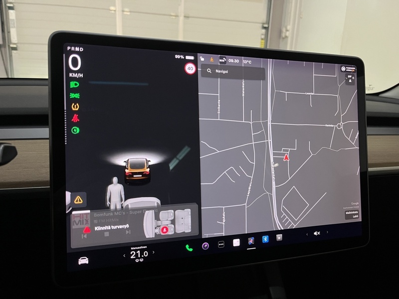 Tesla Model 3 vaihtoauto