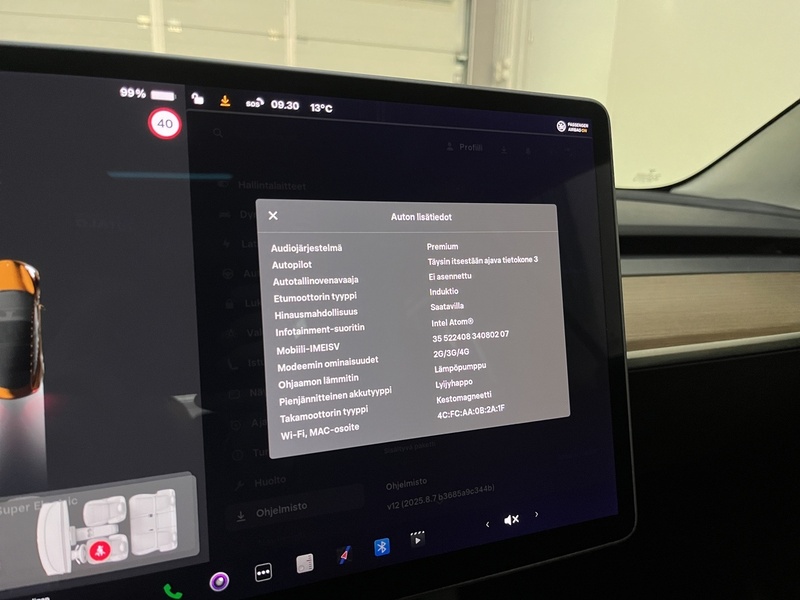 Tesla Model 3 vaihtoauto