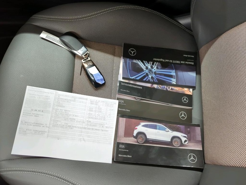 Mercedes-Benz EQA vaihtoauto