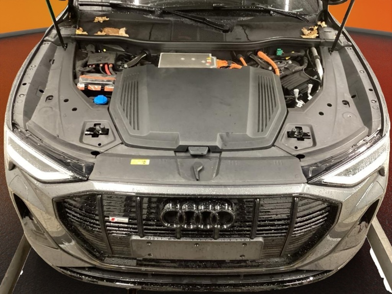 Audi e-tron vaihtoauto