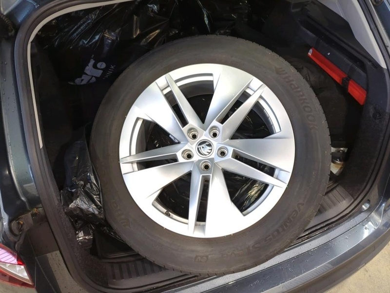 Skoda Enyaq vaihtoauto