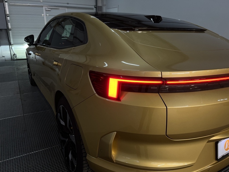 Polestar 4 vaihtoauto