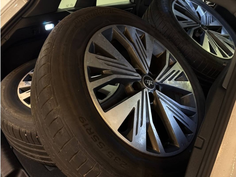 Audi Q4 e-tron vaihtoauto