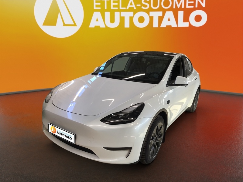 Tesla Model Y vaihtoauto