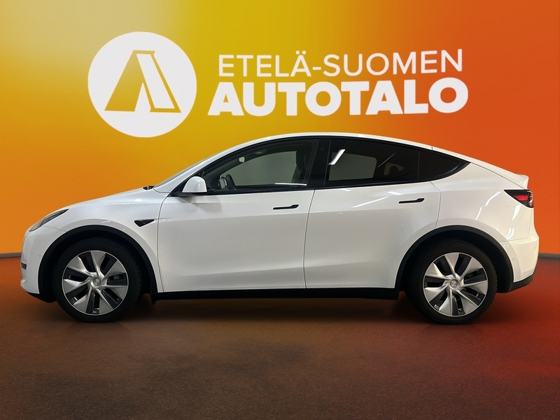 Tesla Model Y vaihtoauto