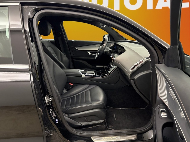 Mercedes-Benz EQC vaihtoauto