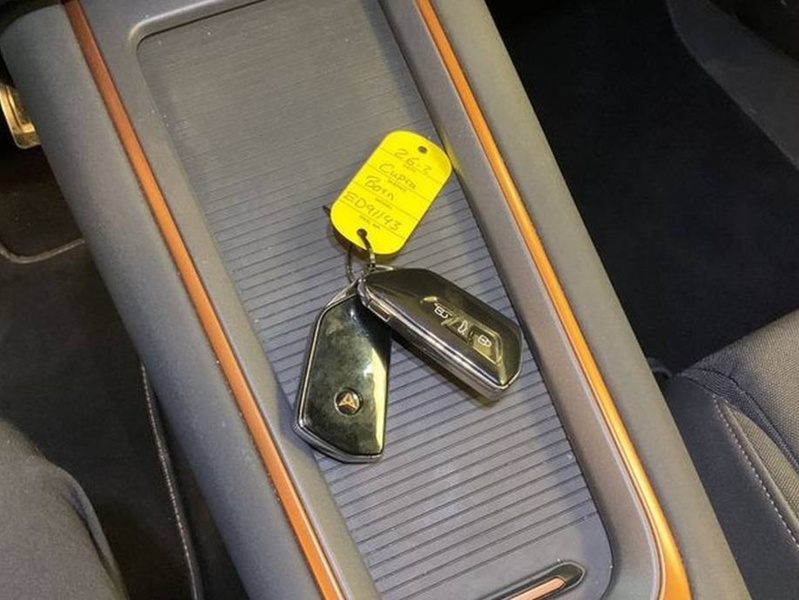 Cupra Born vaihtoauto