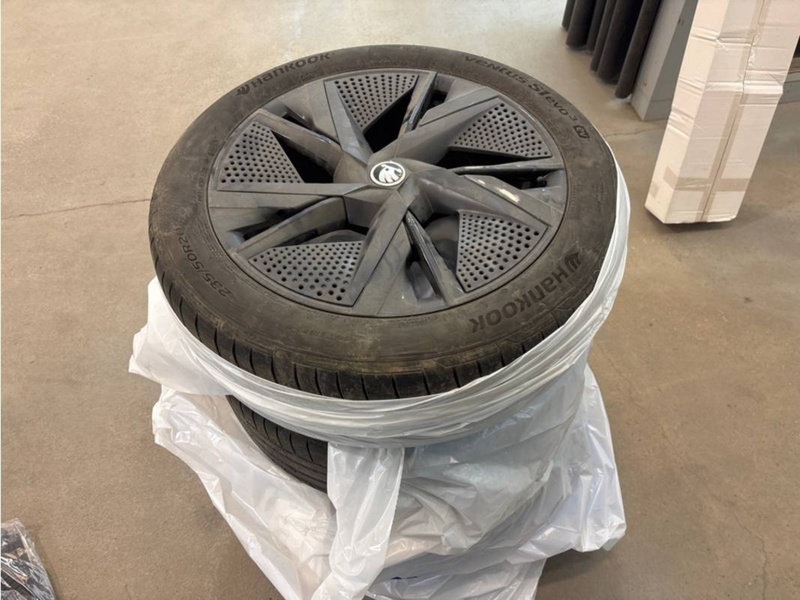 Skoda Enyaq vaihtoauto