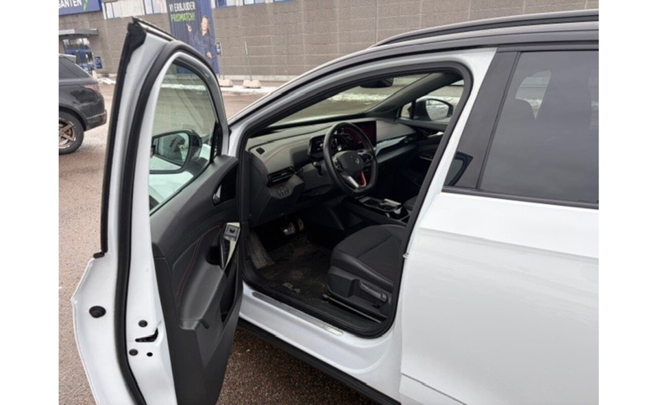 Volkswagen ID.4 vaihtoauto