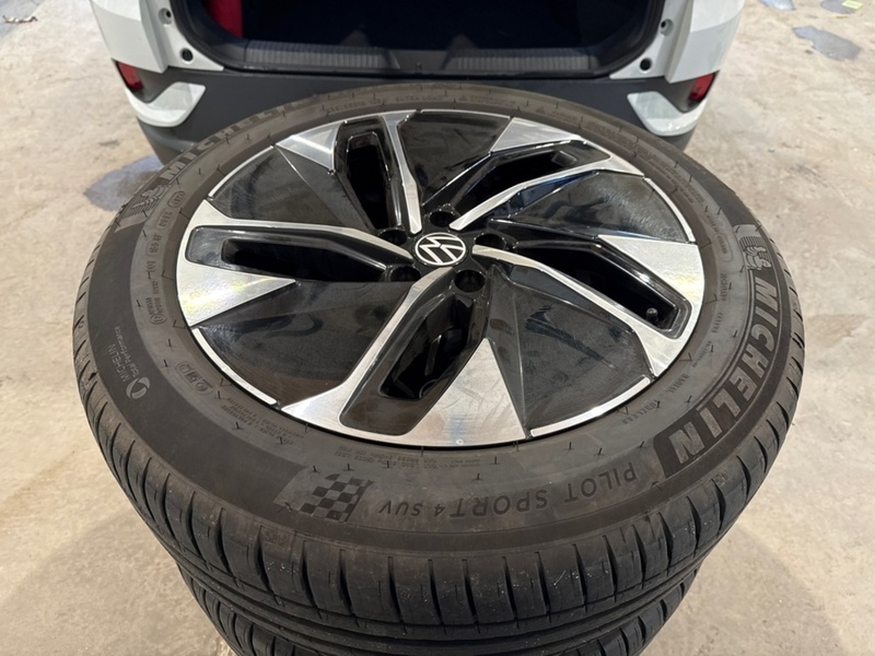 Volkswagen ID.4 vaihtoauto