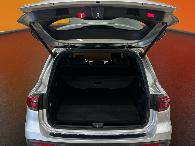 Mercedes-Benz EQB vaihtoauto