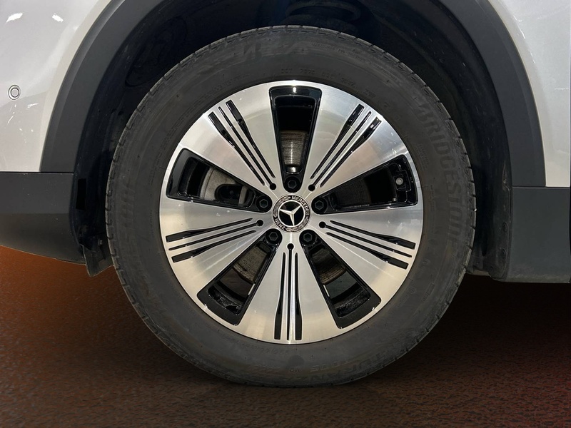 Mercedes-Benz EQB vaihtoauto