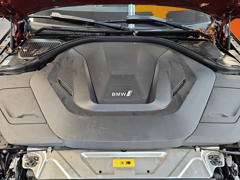 BMW i4 vaihtoauto