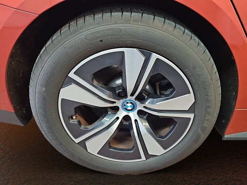 BMW i4 vaihtoauto