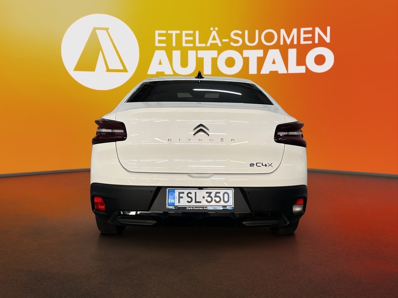 Citroën e-C4 X vaihtoauto