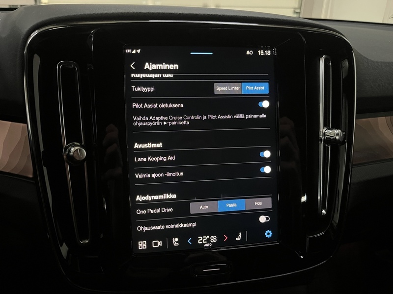 Volvo XC40 vaihtoauto