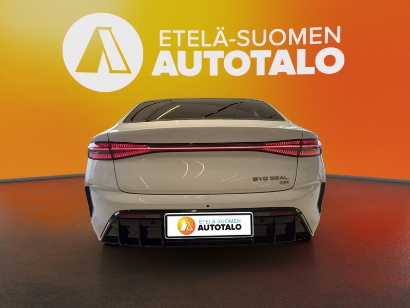 BYD Seal vaihtoauto