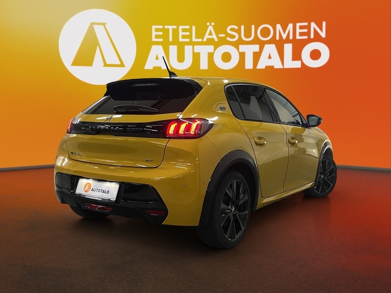 Peugeot e-208 vaihtoauto