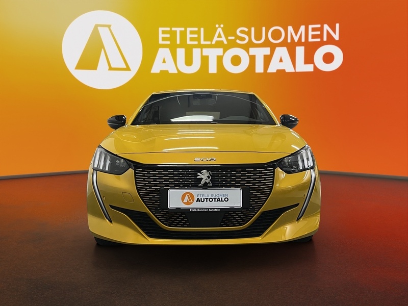 Peugeot e-208 vaihtoauto