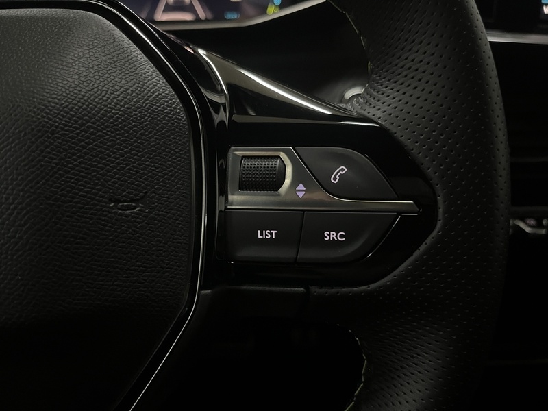 Peugeot e-208 vaihtoauto