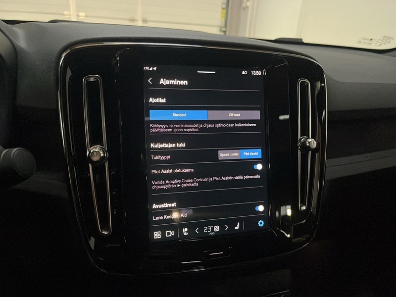 Volvo C40 vaihtoauto