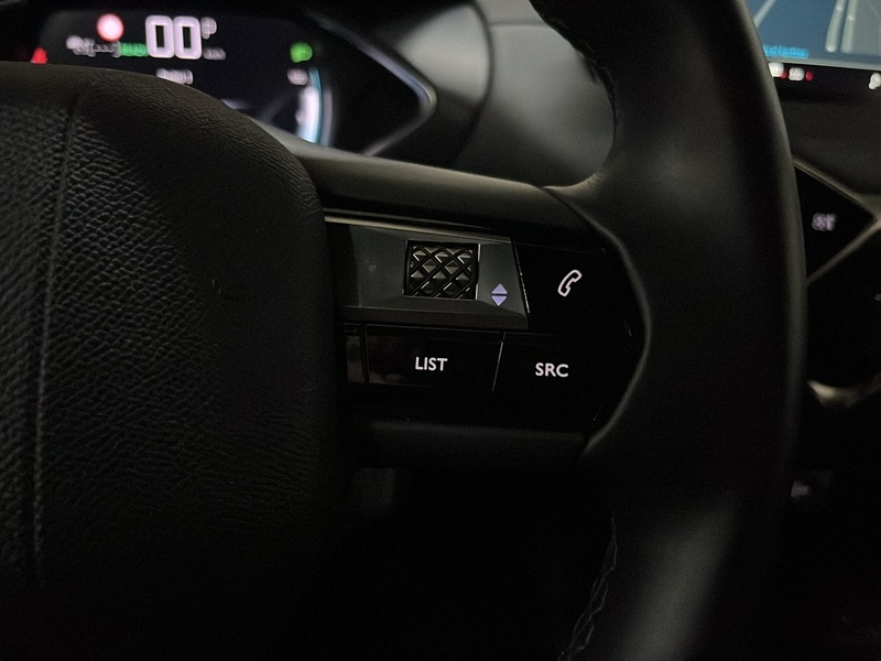 DS 3 Crossback vaihtoauto