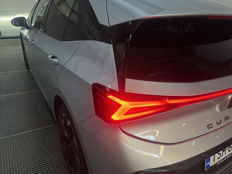 Cupra Born vaihtoauto