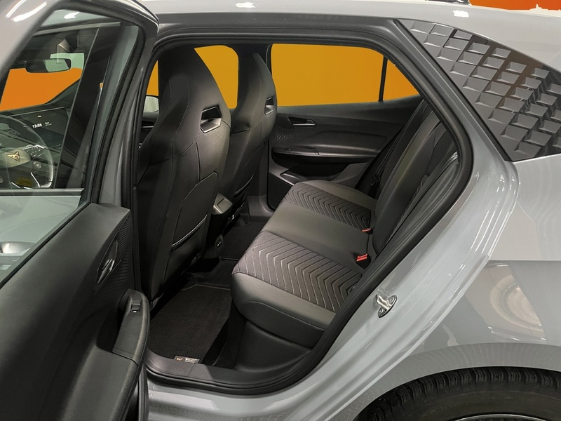 Cupra Born vaihtoauto