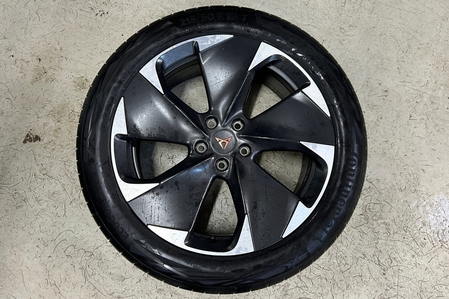 Cupra Born vaihtoauto