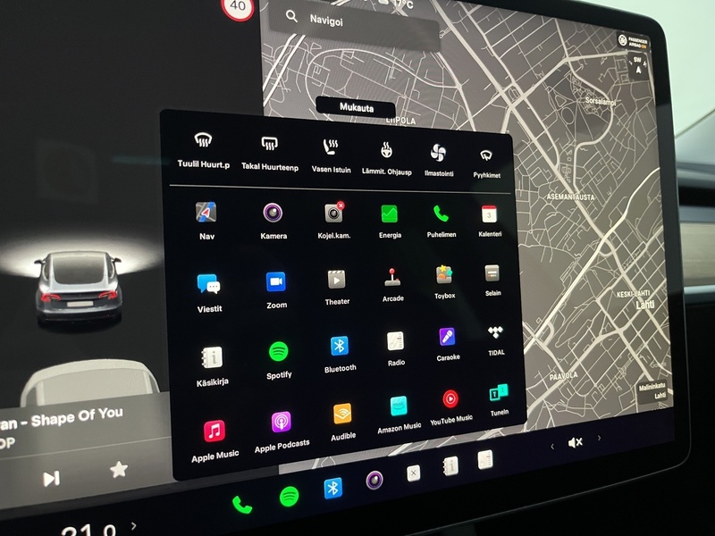 Tesla Model 3 vaihtoauto