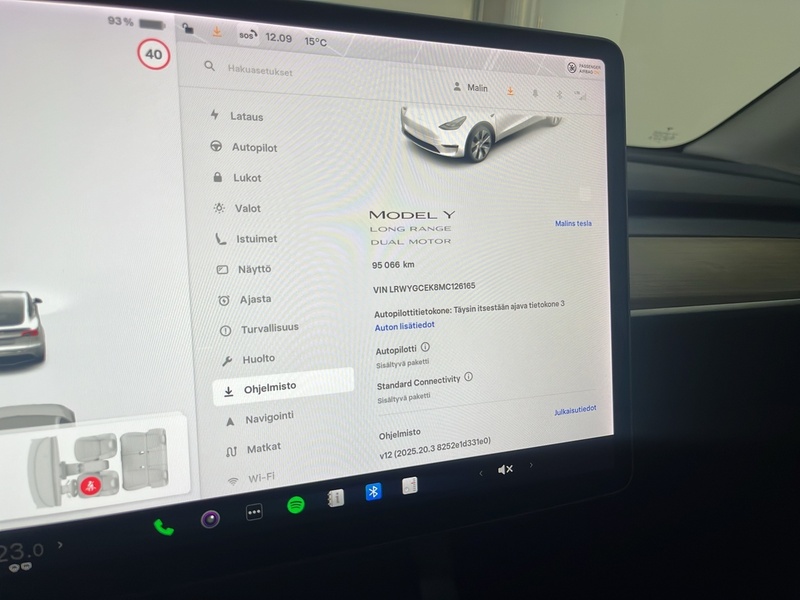 Tesla Model Y vaihtoauto