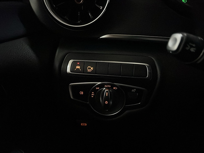 Mercedes-Benz EQV vaihtoauto