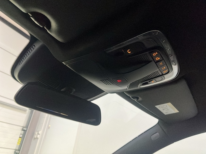 Mercedes-Benz EQV vaihtoauto