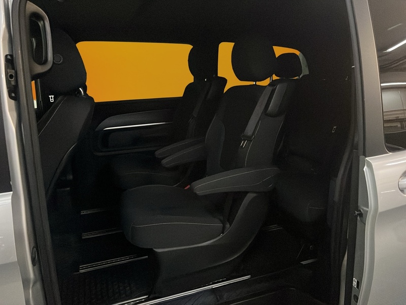 Mercedes-Benz EQV vaihtoauto