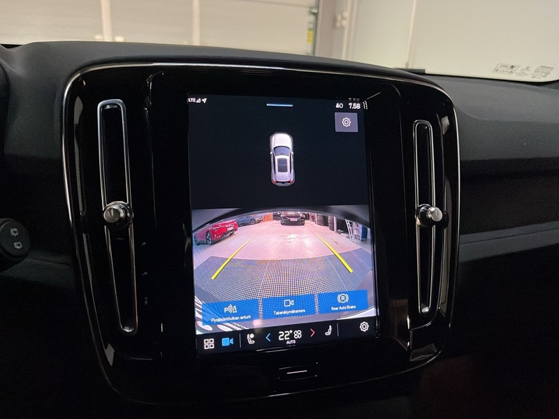 Volvo XC40 vaihtoauto